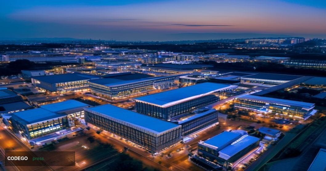 A dramatic aerial view of Samsung Electronics' massive semiconductor fabrication complex in Pyeongtaek, South Korea, captured